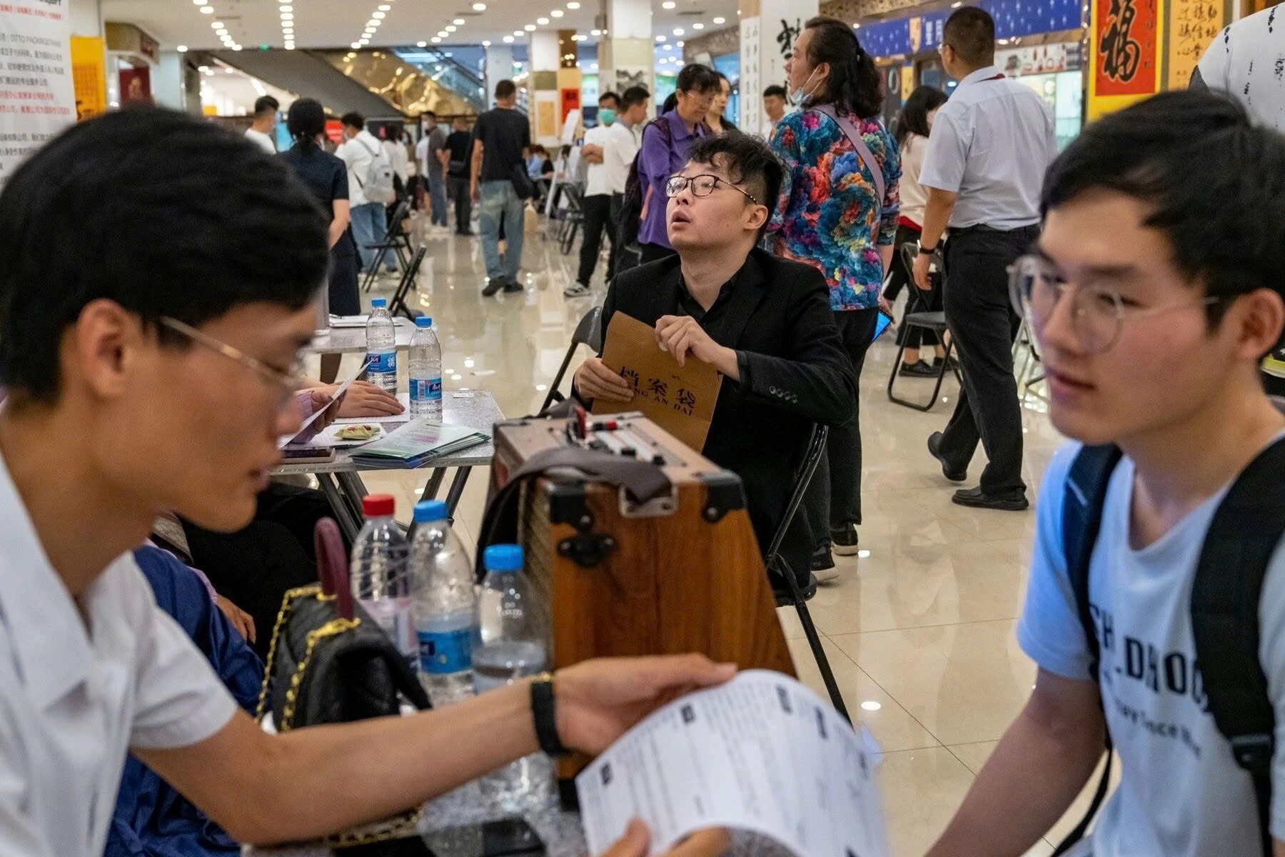 lan song di cu nguoc anh 1