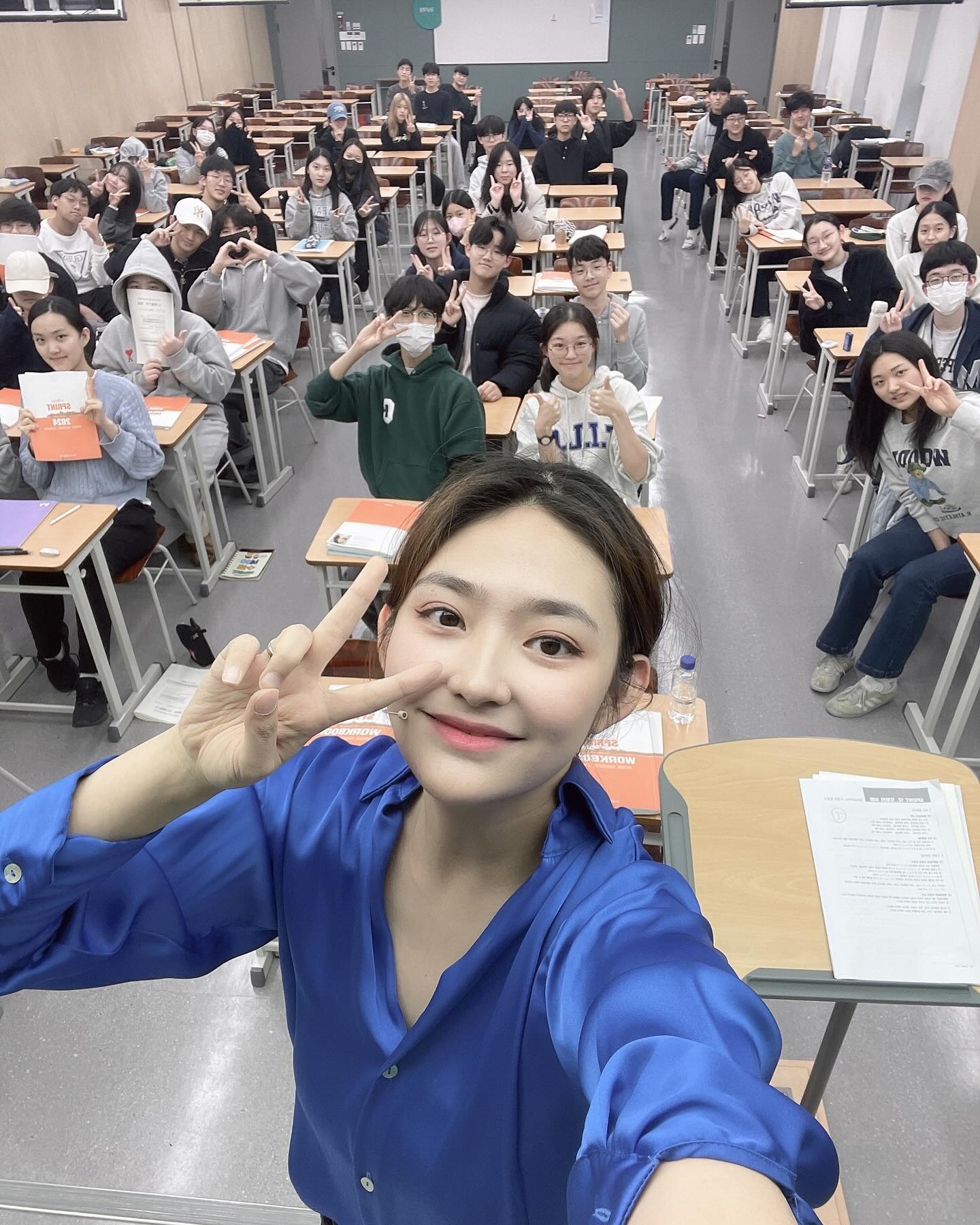 cuu idol lam giao vien anh 2
