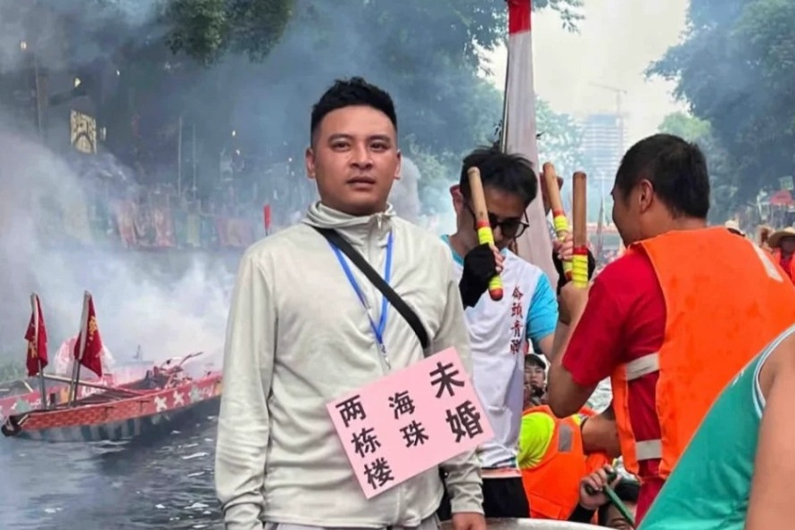 Duoc 1.000 'ban gai tiem nang' lien he sau khi khoe co 2 toa nha hinh anh