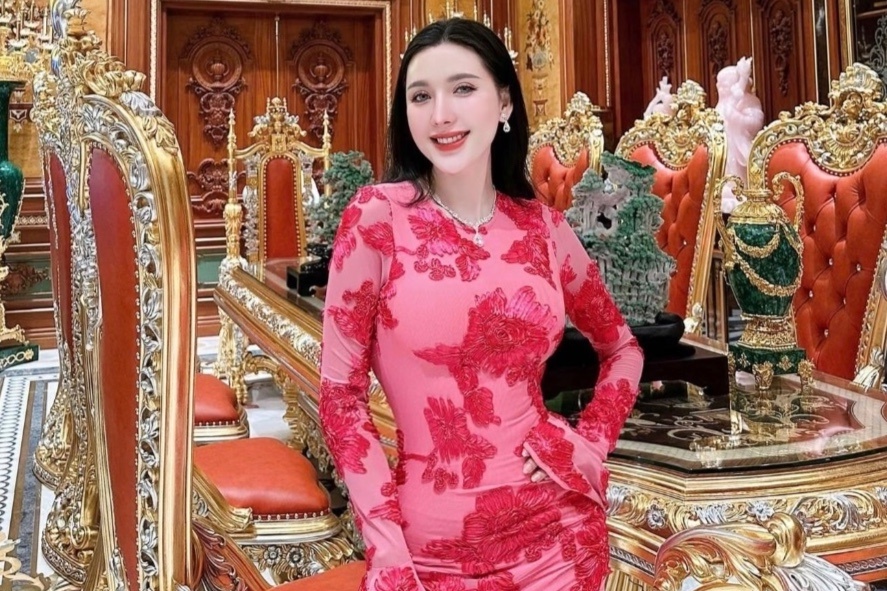 'Phu ba Can Tho' Ngan Collagen dap tra hinh anh