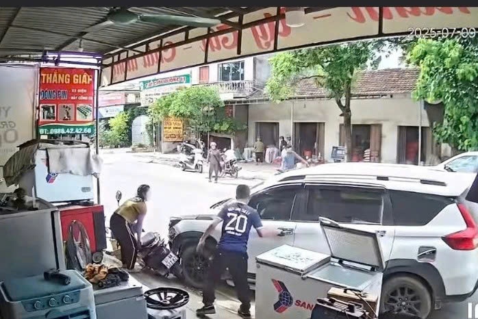 Pha xu ly nhanh tri cua tho dien Nghe An cuu tai xe oto dot quy hinh anh