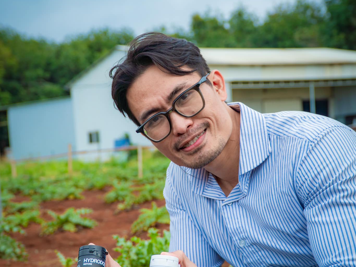 pham thoai xin loi anh 1