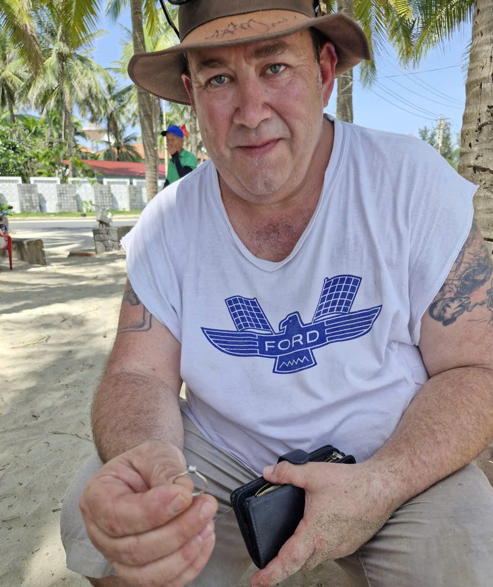 tim nhan o bai bien anh 1