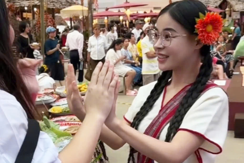 KOL 5 trieu fan cau cuu vi bi danh trao than phan suot 20 nam hinh anh