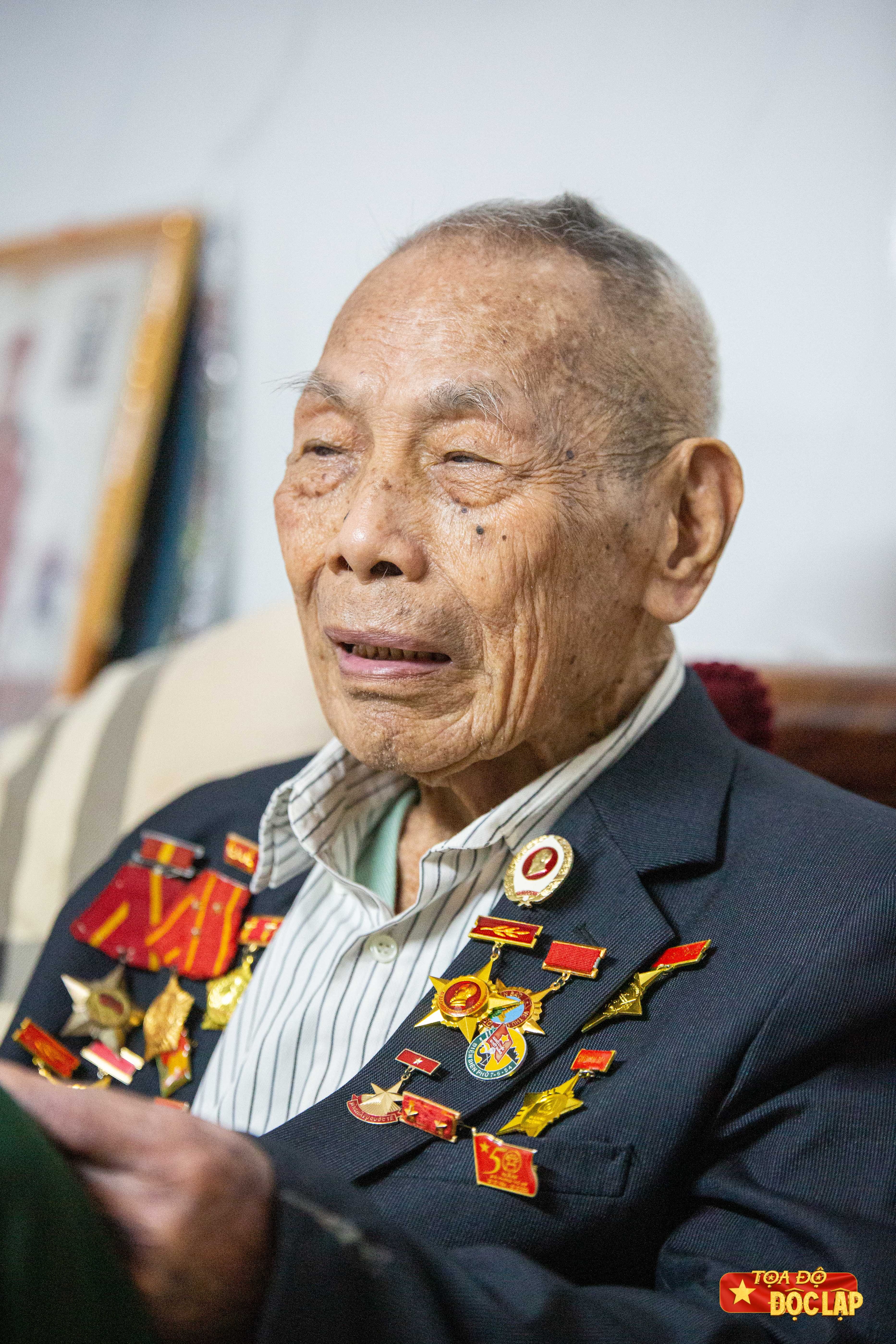 cuu binh 98 tuoi anh 5