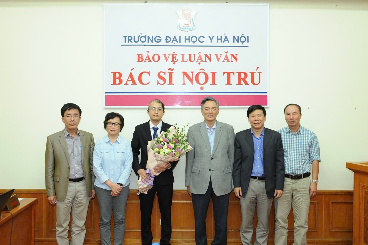 bac si dau troc anh 3