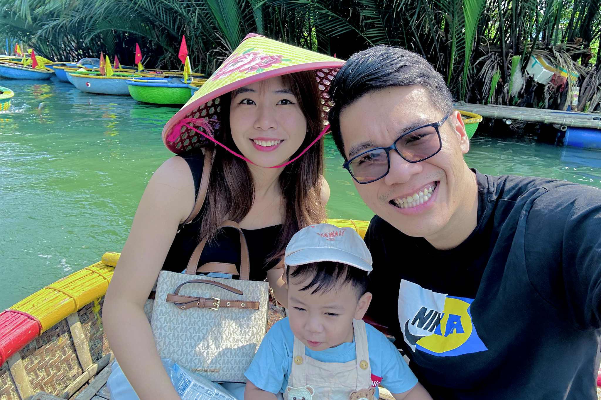 Co gai kiem duoc chong sau 30 phut dung Tinder hinh anh