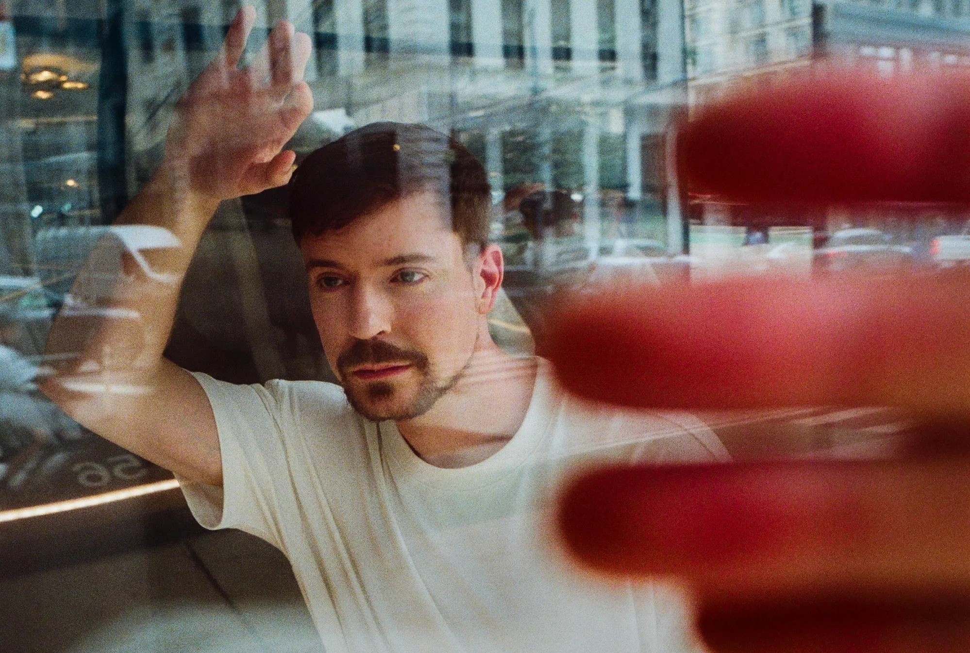 'Vua YouTube' lo nang hinh anh