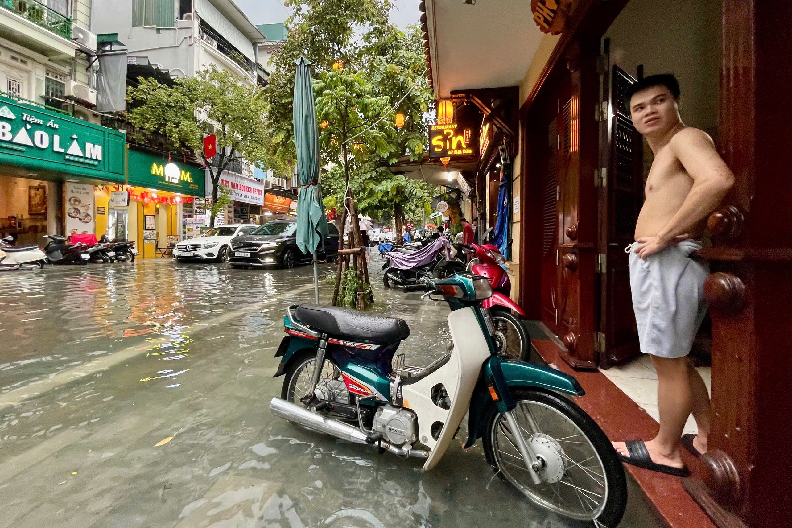 ha noi mua ngap anh 3