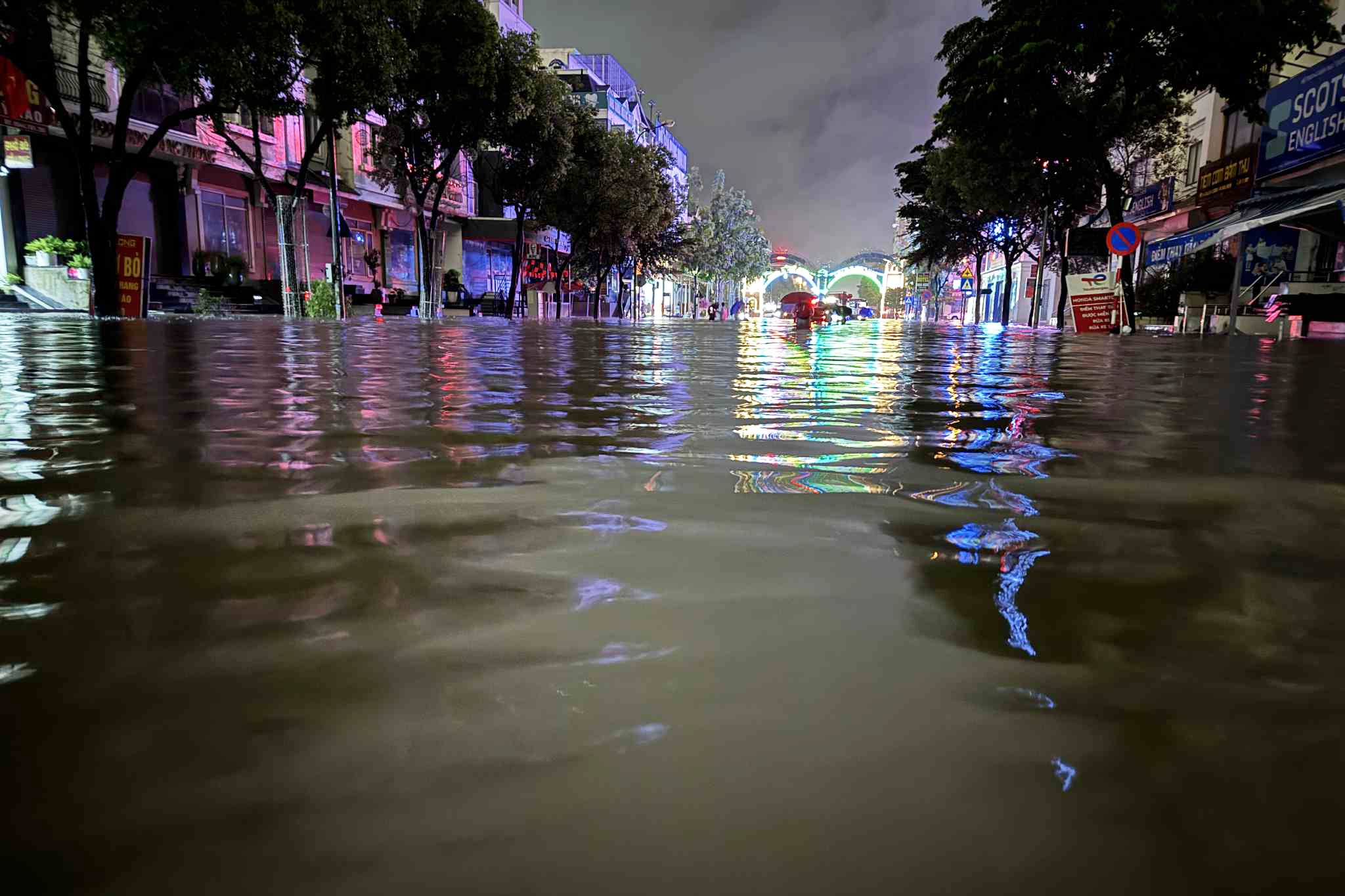 ha noi ngap lut anh 5