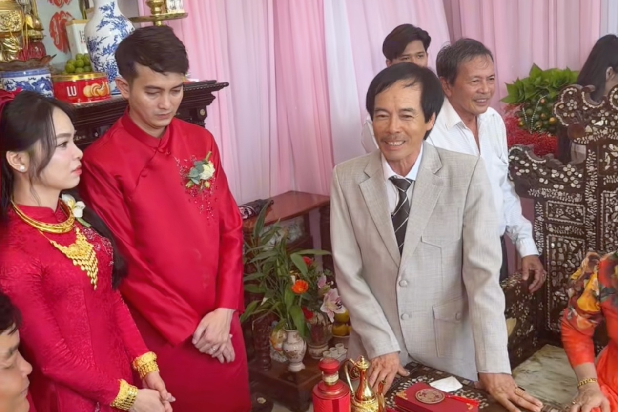 Man trao hoi mon gay sot cua dai gia nuoi chon Vinh Long cho con gai hinh anh