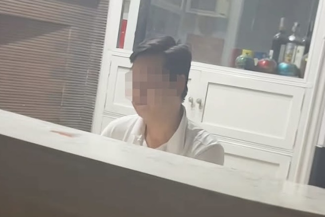 Loat khach san 'keu cuu' vi bi tan cong nham vu Royal Hostel Hang Chao hinh anh