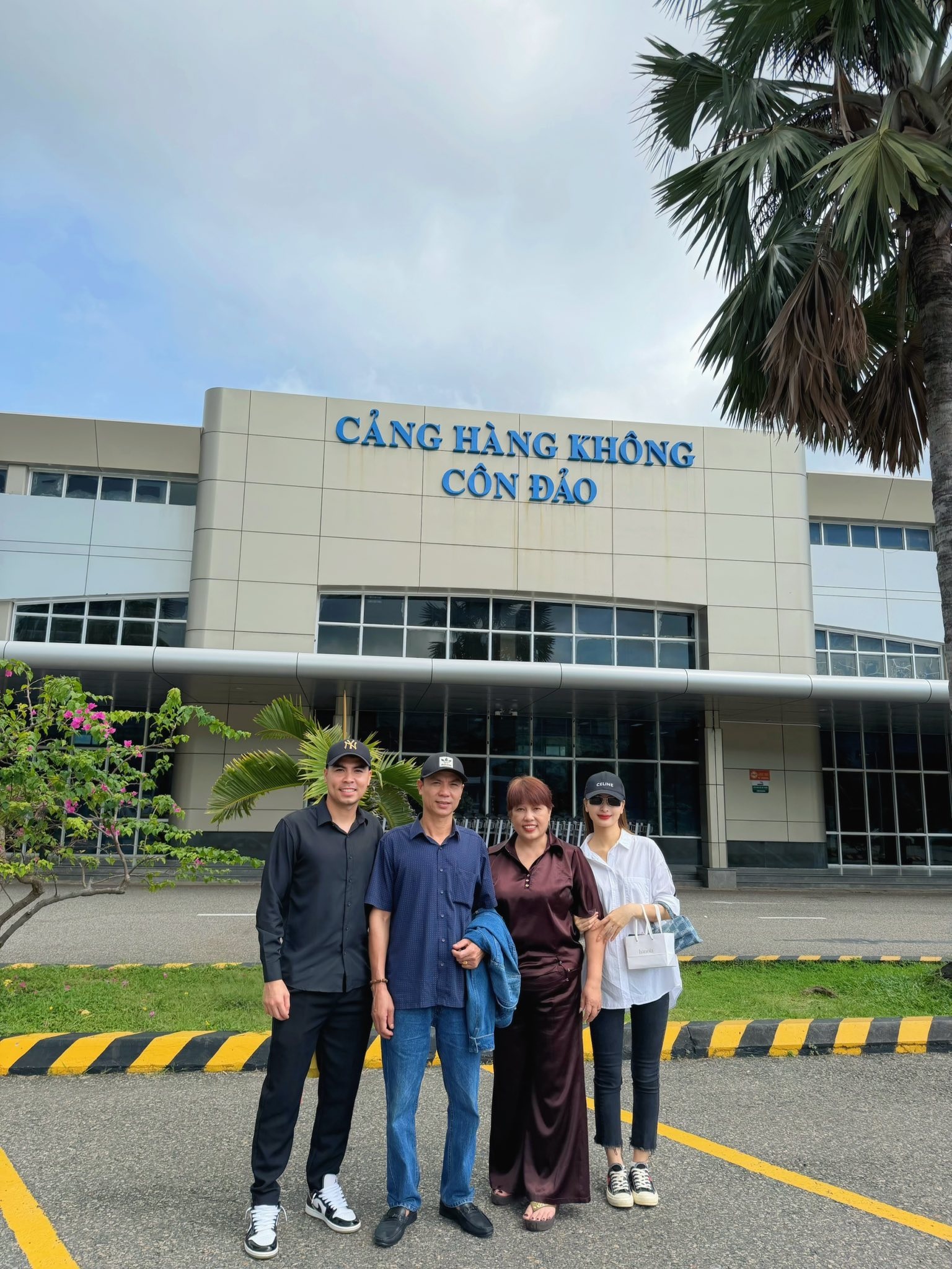 ban gai duc huy anh 1