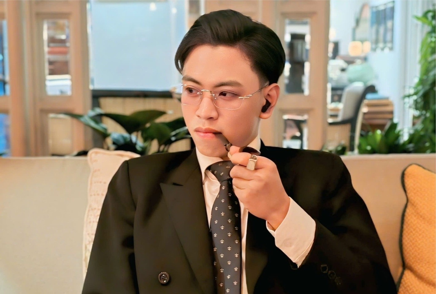 'Tong tai' ra lenh danh nguoi o quan ca phe truoc khi bi bat hinh anh