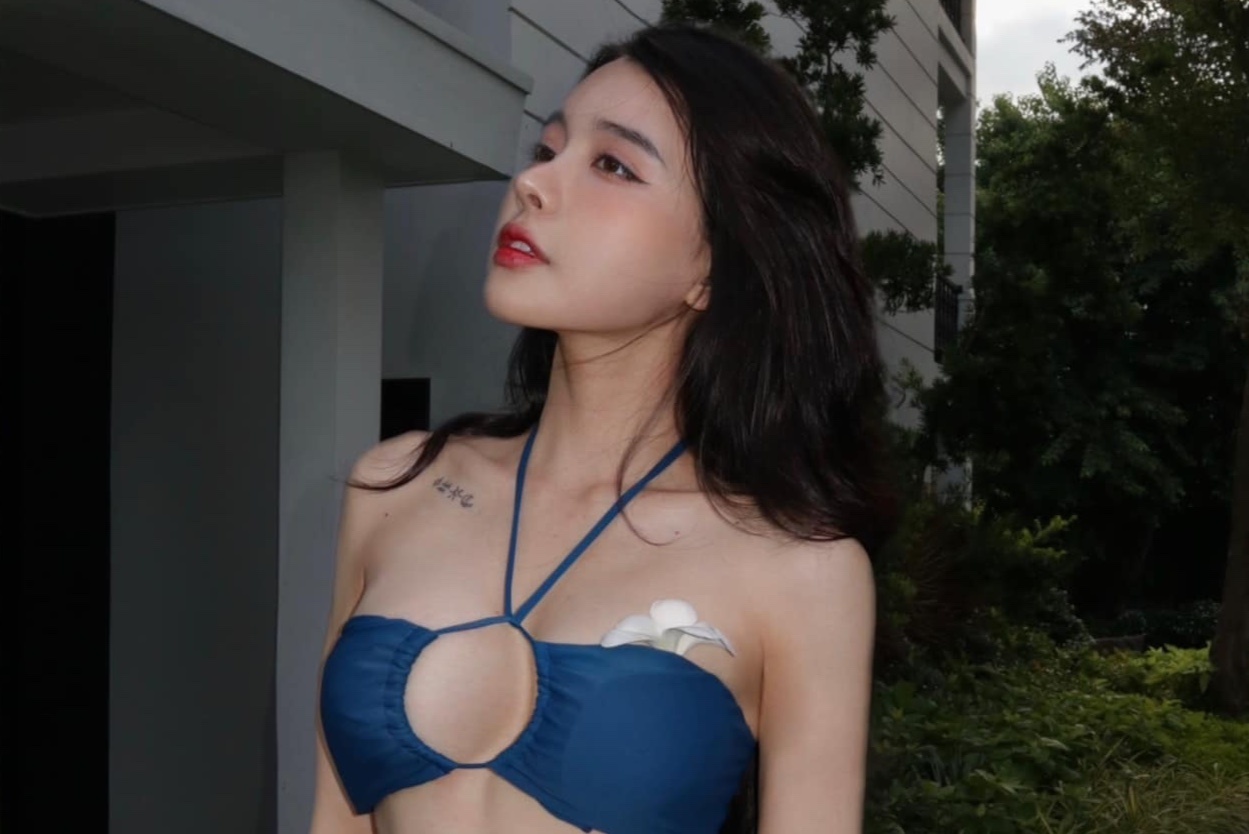 'Hot girl phong gym' khoe Van Thanh tang 500 trieu dong hinh anh