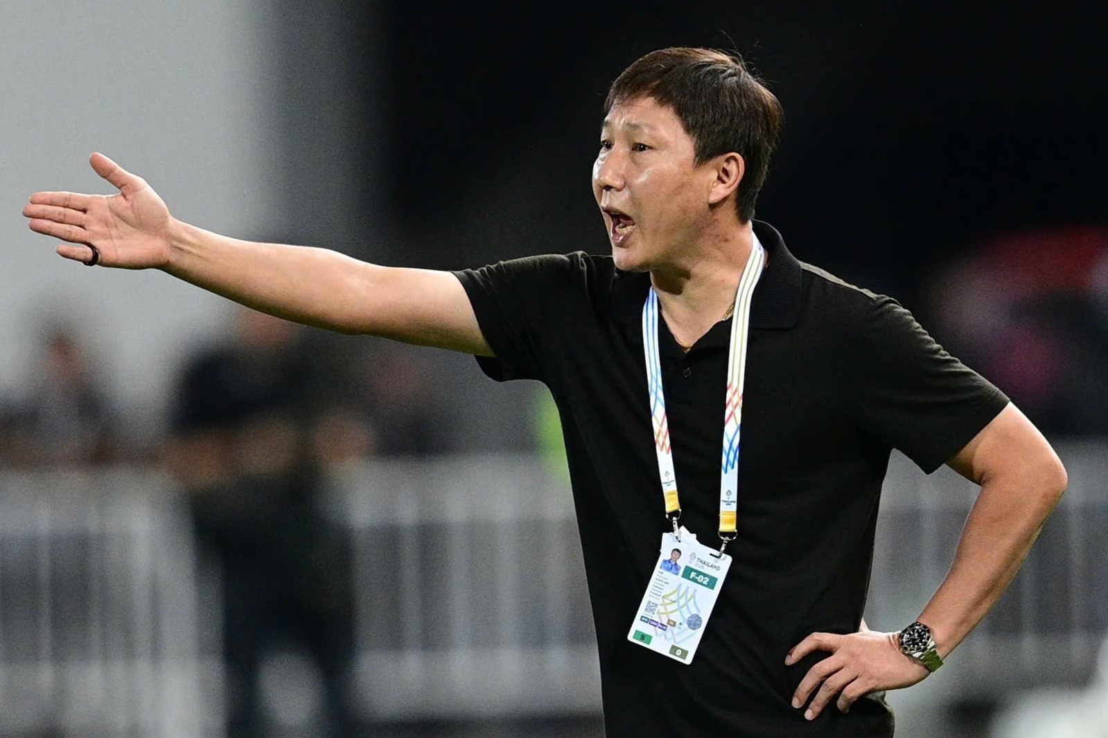 Dan mang than phuc 'ma thuat' cua HLV Kim Sang-sik hinh anh