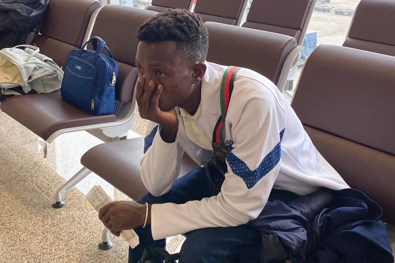 Cuu thanh vien noi tieng cua 'Team chau Phi' bat ngo den Viet Nam hinh anh