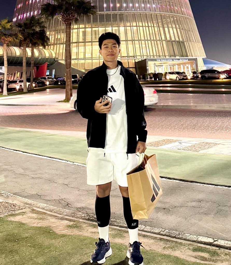 hoa khôi bắn súng ảnh 2 hoa khoi ban sung anh 2