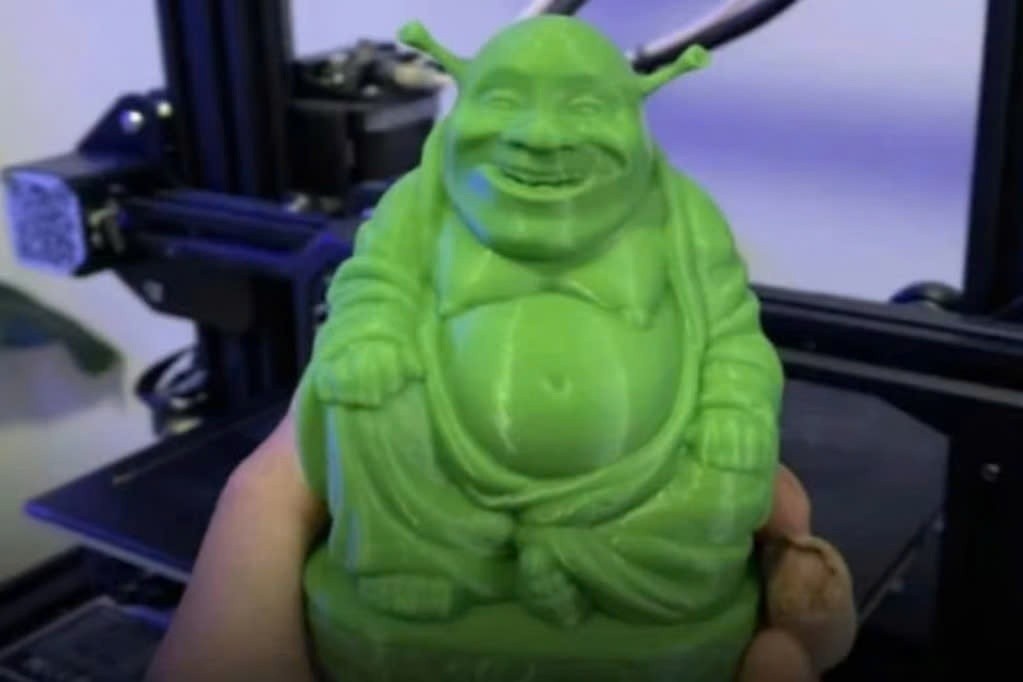 Tho cung 'tuong Phat' 4 nam moi biet la nhan vat hoat hinh Shrek hinh anh