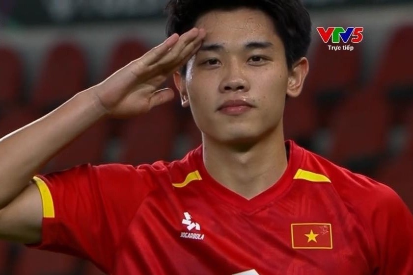 Anh che Dinh Bac xuat than giup U23 Viet lam nen lich su truoc UAE hinh anh