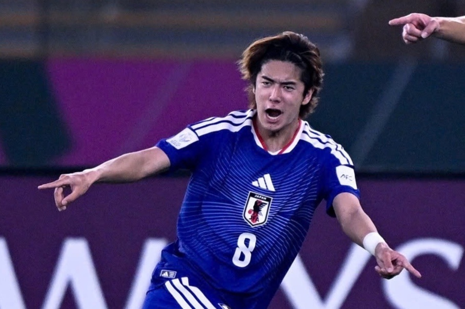 Sao tre U23 Nhat Ban khien Li Hao lan dau phai vao luoi nhat bong hinh anh