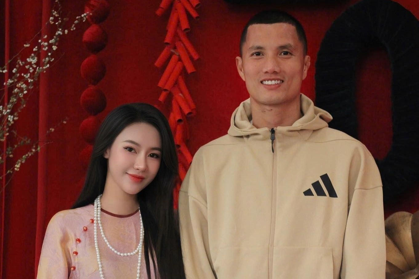 Vo chong thu mon Dinh Trieu don 'chien ma' trong nam Binh Ngo hinh anh