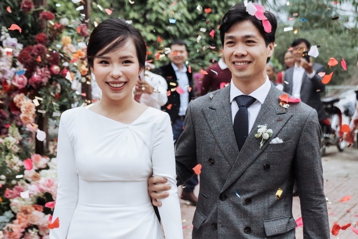 Hon nhan kin tieng cua Cong Phuong hinh anh