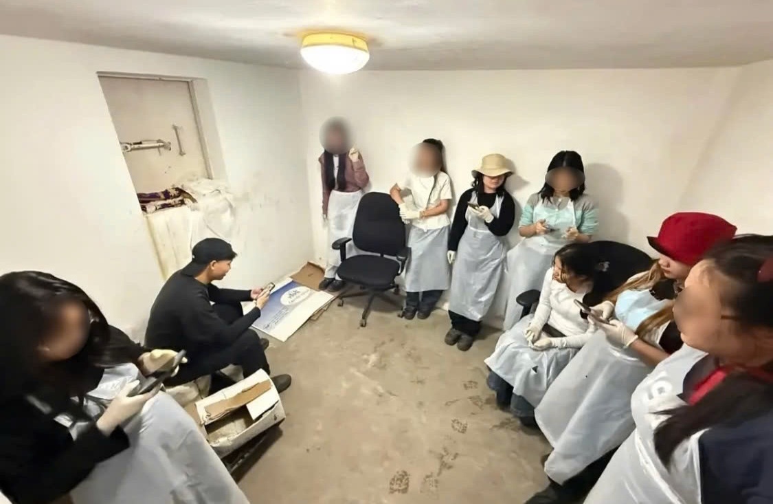 Nguoi Viet o Israel: 'Duoi ham kien co van nghe tieng no long troi' hinh anh