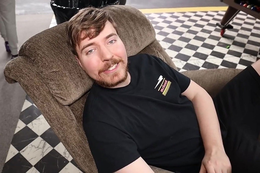 Canh bac moi cua 'vua YouTube' hinh anh