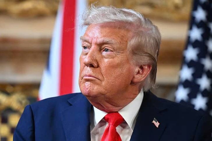 Phat dong nhieu cuoc chien cung luc, ong Trump khong quen cuoc nao hinh anh