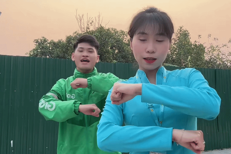 Tha thinh nu nhan vien hang khong, nam tai xe duoc ca MXH 'day thuyen' hinh anh