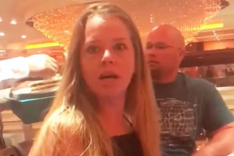 Mat 'xit keo' vi chua duoc cau hon da co nguoi chuc mung hinh anh