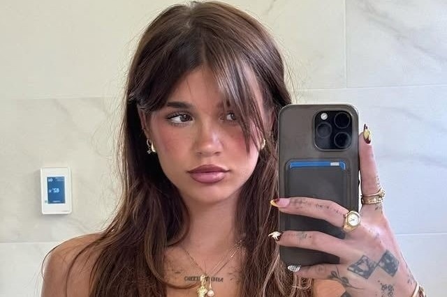 The gioi ngam cua cac ngoi sao phim nguoi lon 'doi lot' KOL hinh anh