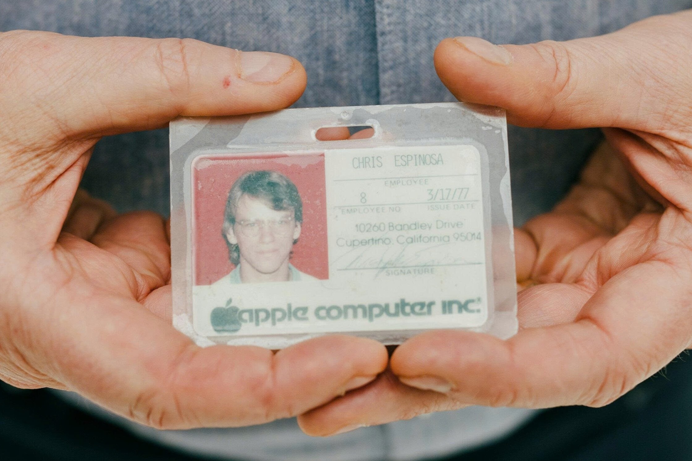 Nhan vien trung lon sau 50 nam lam viec tai Apple hinh anh