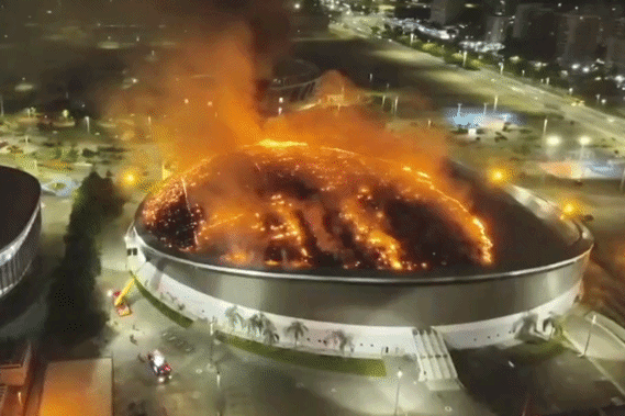 Can canh bien lua bao trum san Olympic hinh anh