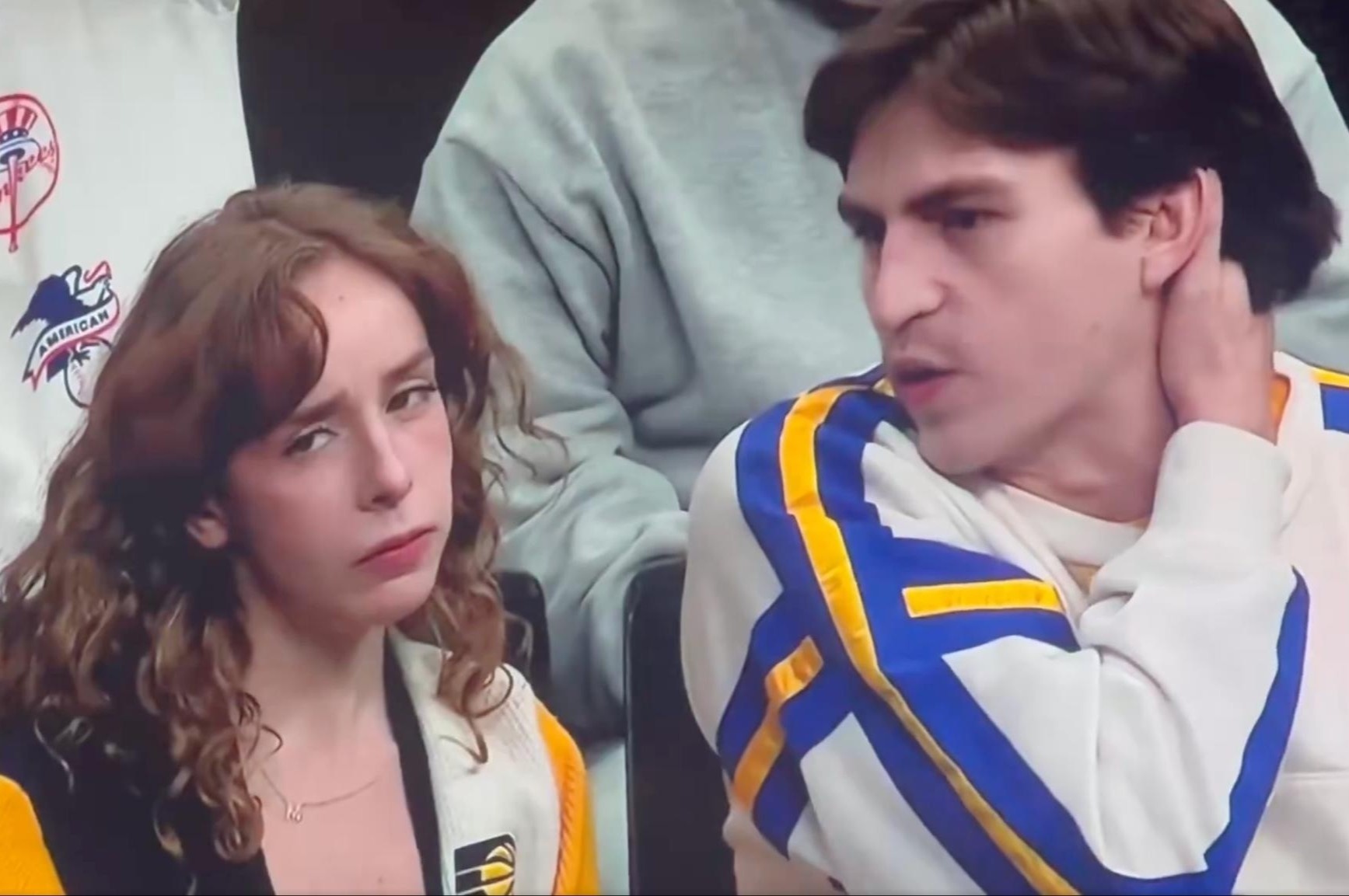 Hon 15 trieu luot xem canh cap doi tranh luan tren khan dai tran dau hinh anh