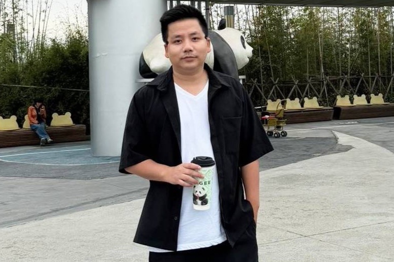 Khoa Pug noi ly do 'pha san van di du lich' hinh anh