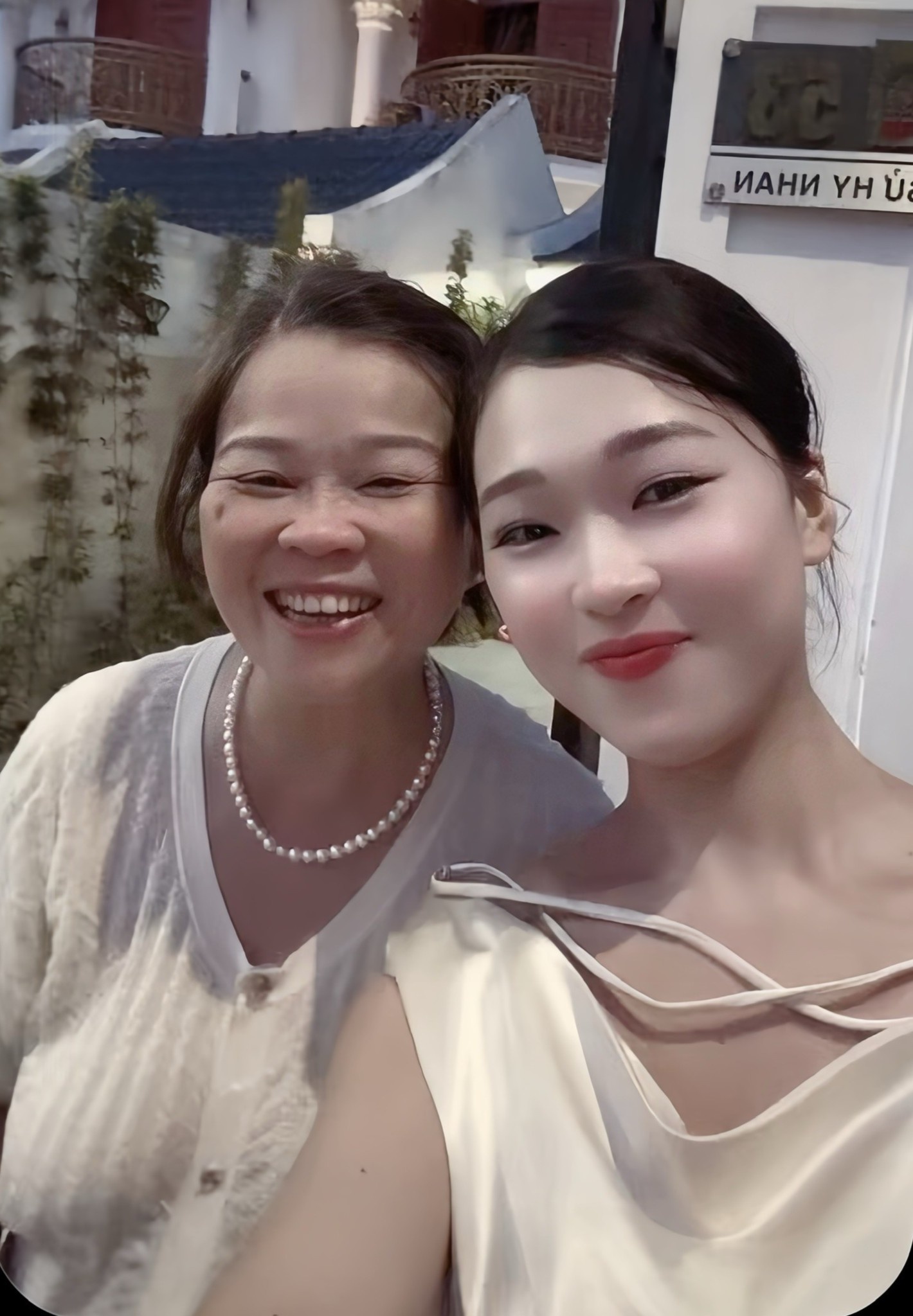 hue anh 1