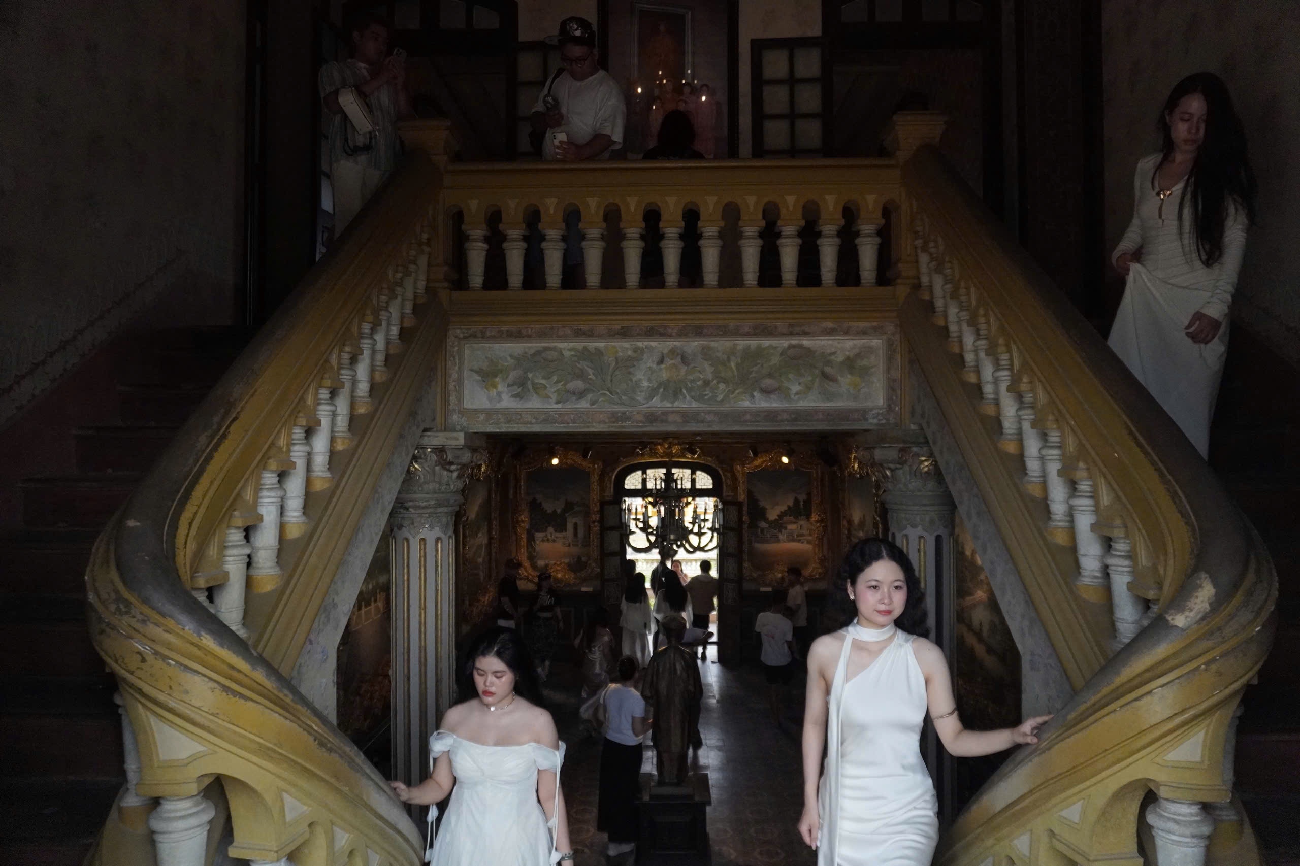 hue anh 1