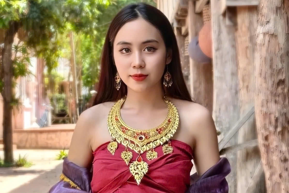 Hot girl Lao bao ve de an tot nghiep thac si o Viet Nam hinh anh