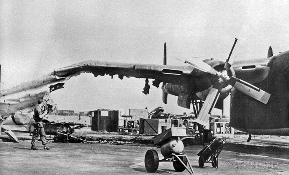 Keu goi tim nhan chung, than nhan liet si trong tran San bay Tan Son Nhat 1968 hinh anh