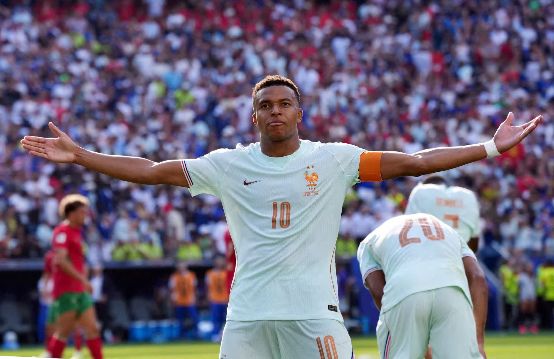 mbappe anh 1