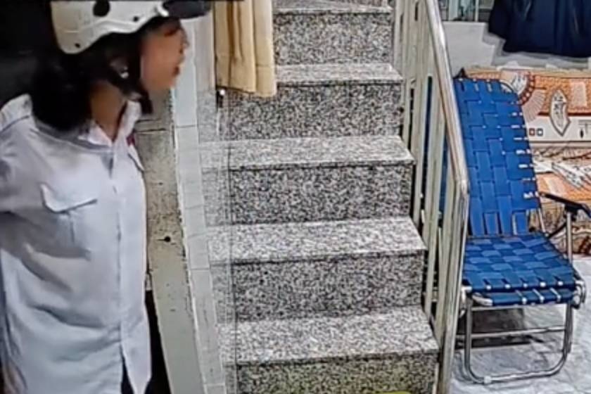 Ong noi qua doi, cac chau van vo thuc chao khi den nha hinh anh
