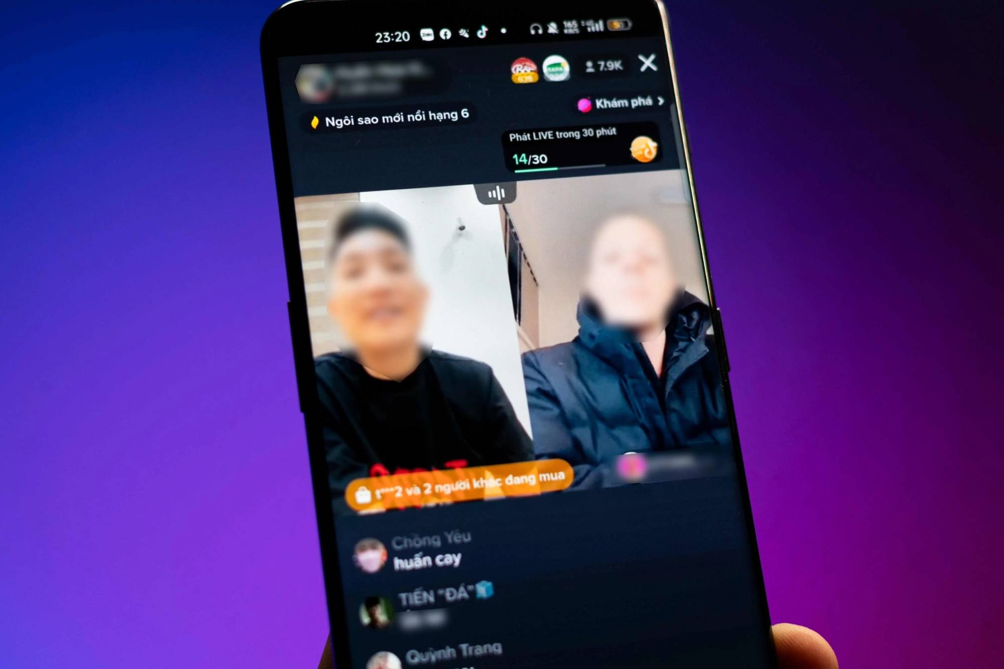 livestream ảnh 2