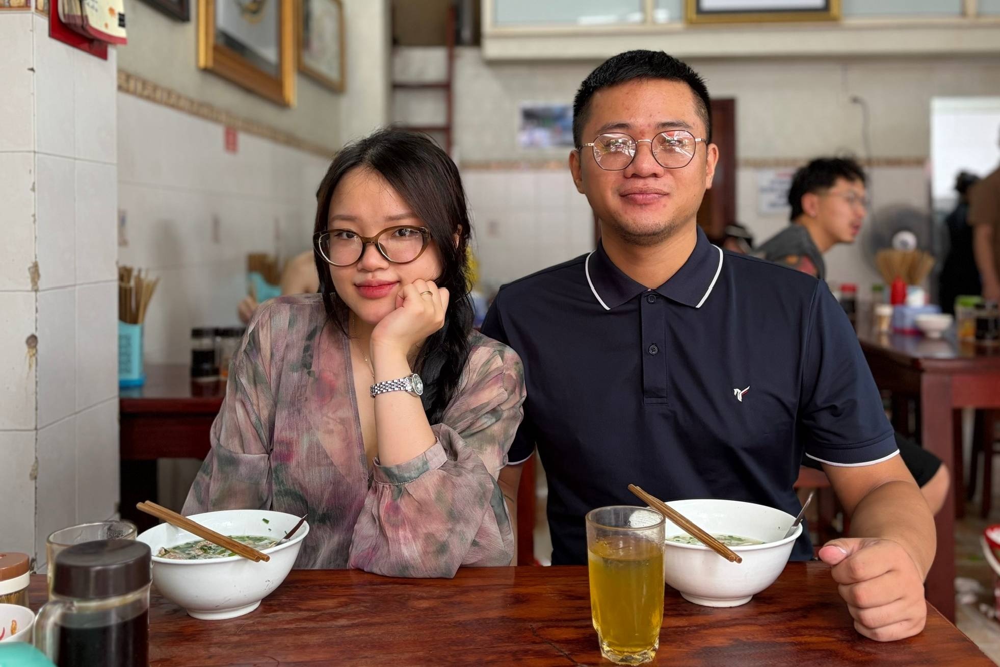 phở b&aacute;t đ&agrave;n ảnh 3