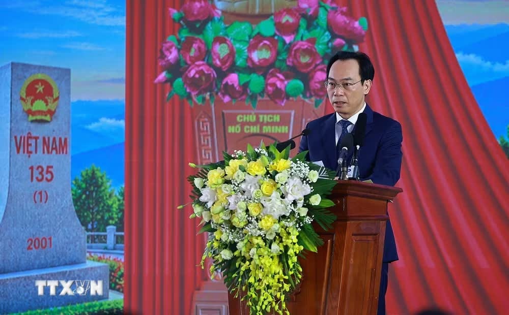 khai giảng ảnh 2