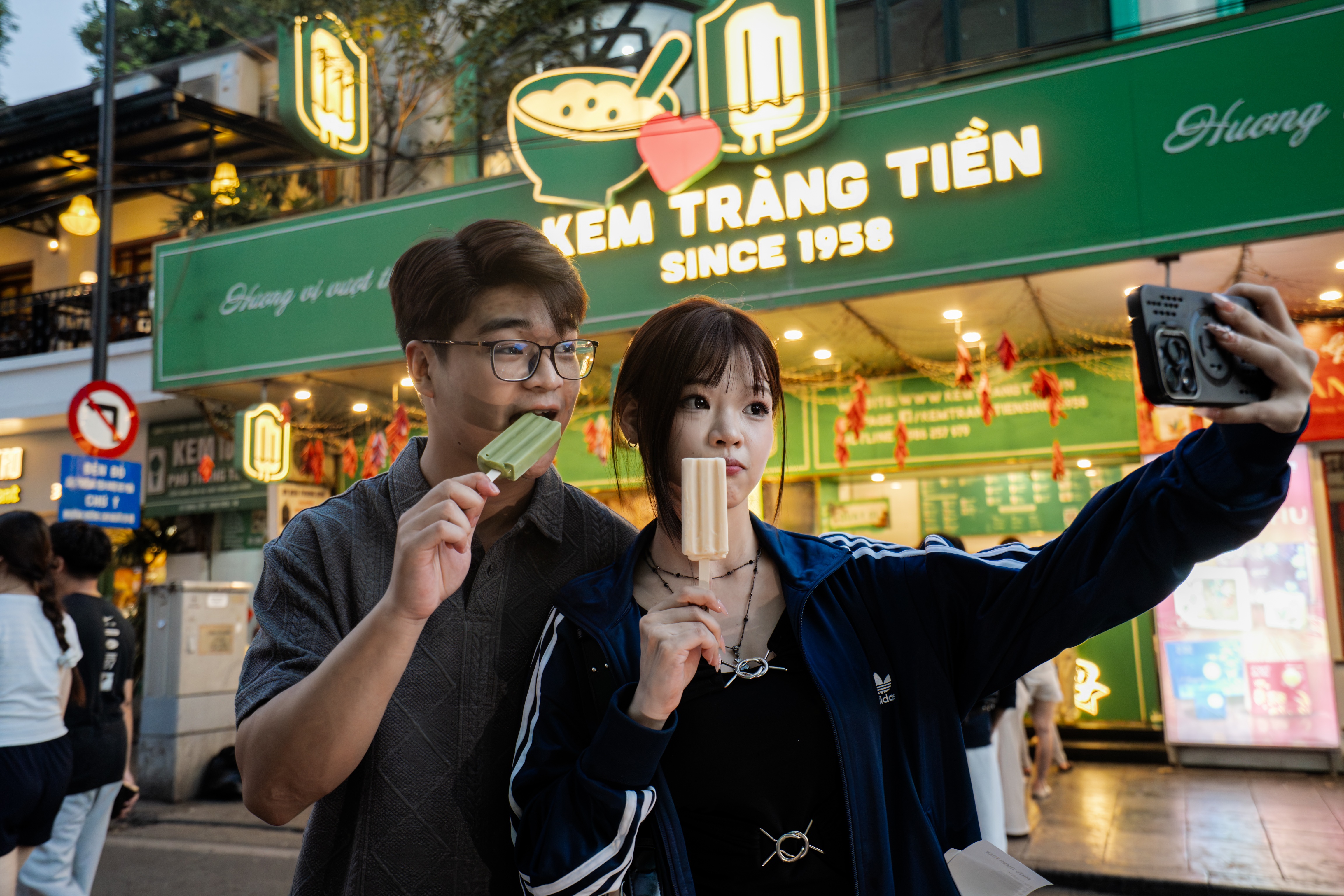 kem tr&agrave;ng tiền ảnh 3