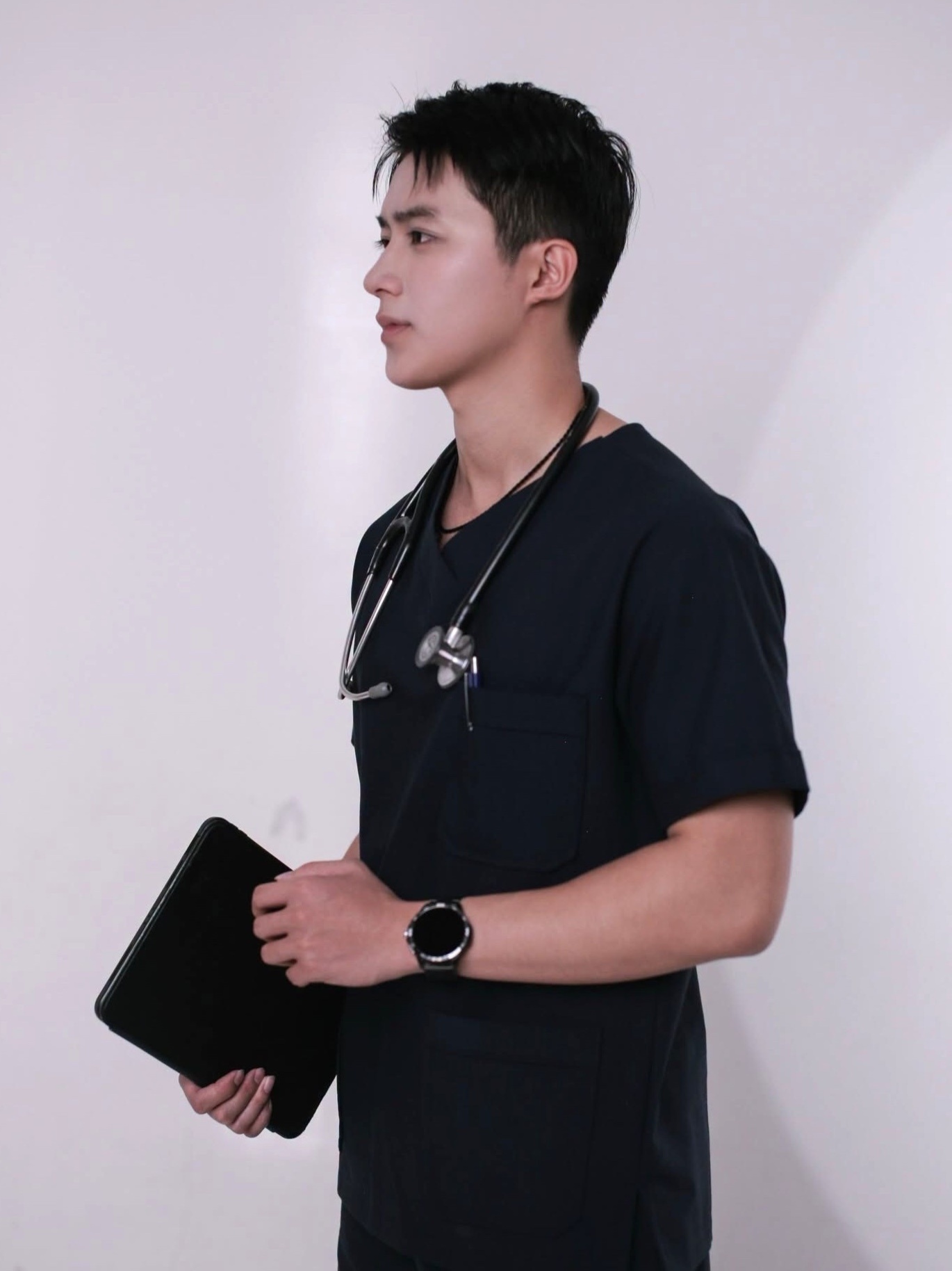 b&aacute;c sĩ ảnh 3