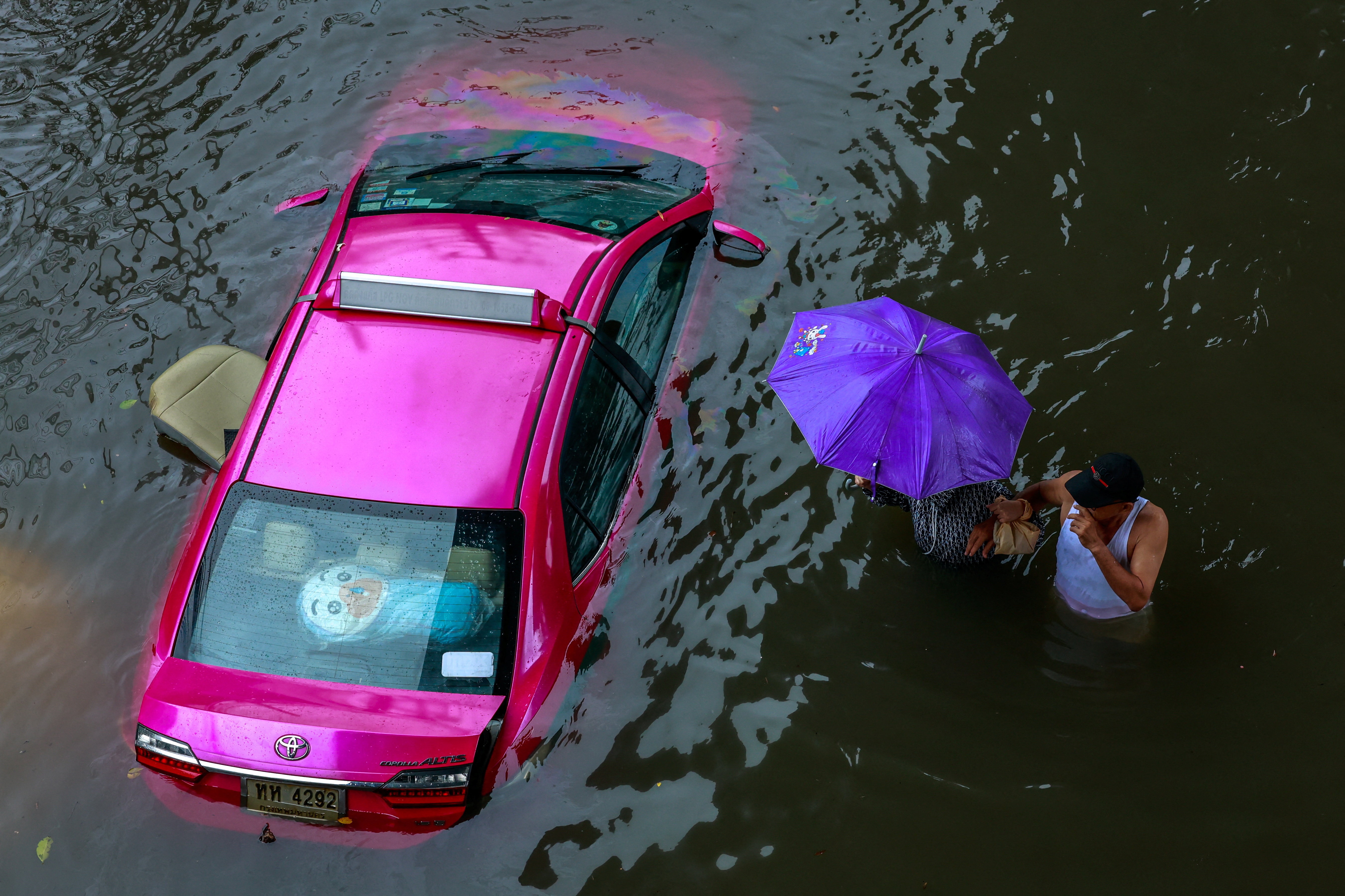 Người Việt ở Bangkok: 26 năm mới gặp trận lụt 'chưa từng thấy'
