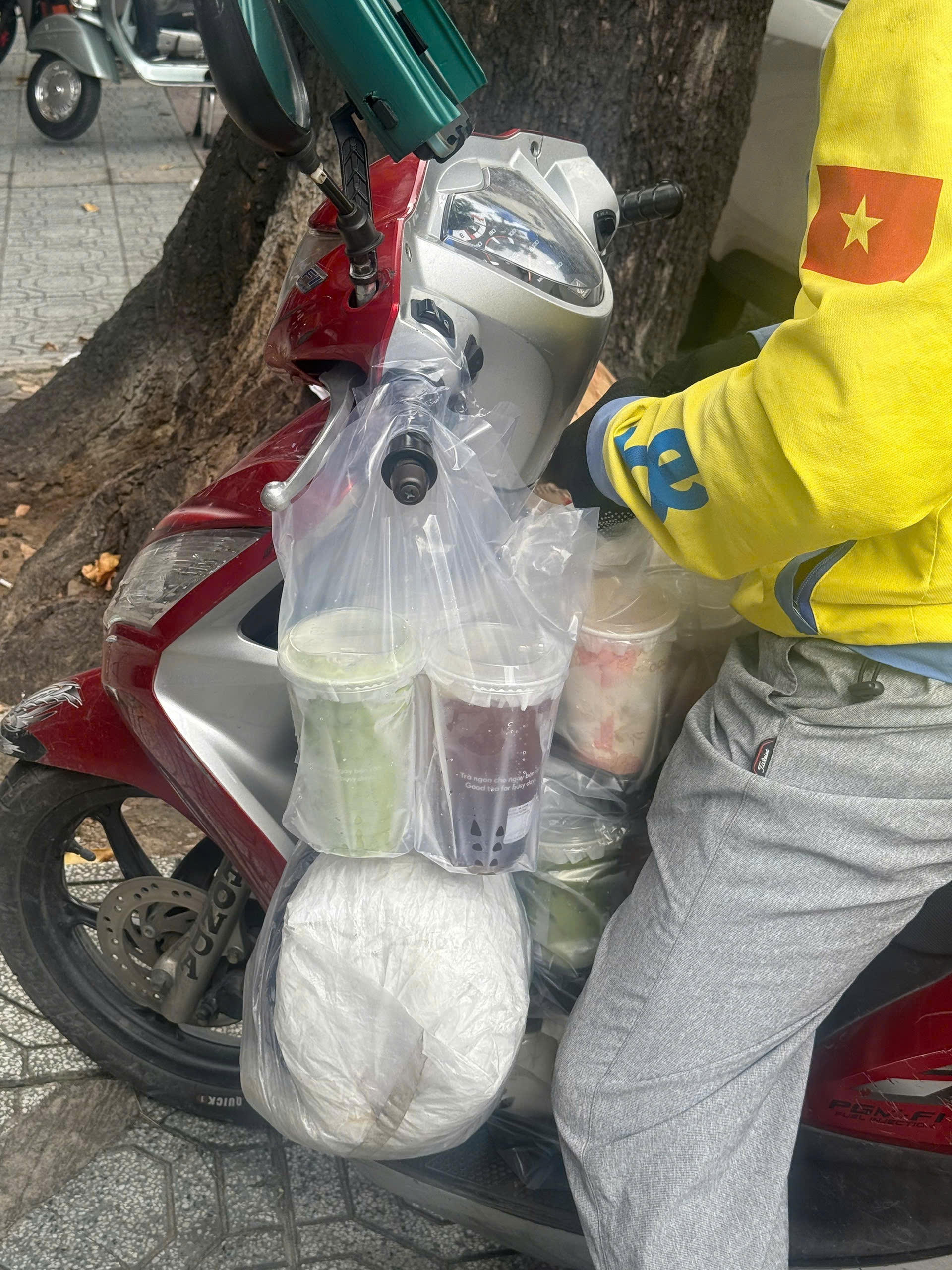 tr&agrave; sữa ảnh 2